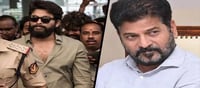 రేవంత్‌రెడ్డి వర్సెస్‌ అల్లు అర్జున్‌.. పబ్లిక్‌ సపోర్ట్‌ అతడికేనా?